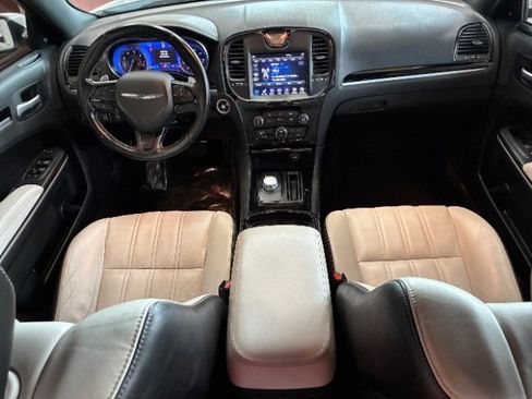 Used 2021 Chrysler 300 S image 3