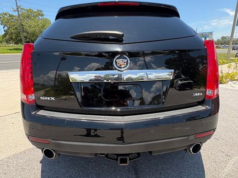 Used 2014 Cadillac SRX Premium FWD image 11