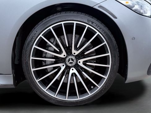 Used 2023 Mercedes-Benz S 500 4MATIC w/ AMG Line image 9
