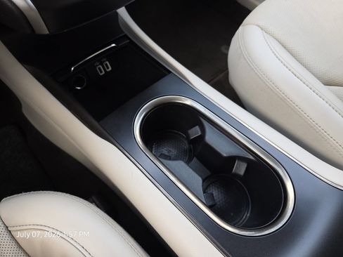 Used 2019 Lincoln MKC Reserve w/ MKC Technology Package FWD image 25