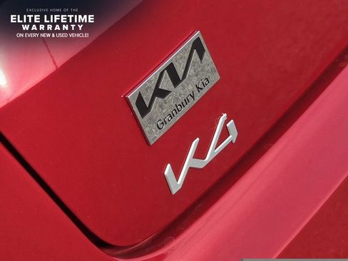 Certified 2025 Kia K4 GT-Line Turbo FWD image 8