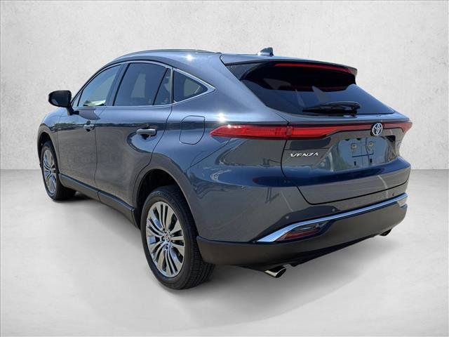 Used 2024 Toyota Venza Limited AWD/4WD image 8