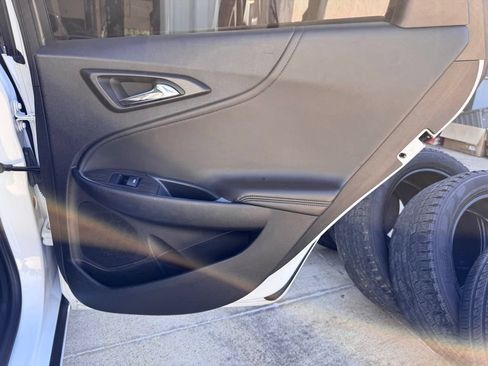 Used 2024 Chevrolet Malibu LT FWD image 21