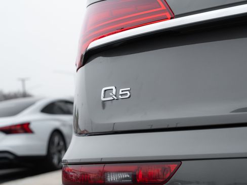 Certified 2023 Audi Q5 2.0T Prestige w/ Prestige Package image 33