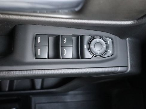Used 2022 Chevrolet Silverado 1500 Custom Trail Boss w/ LPO, Dark Essentials Package AWD/4WD image 19