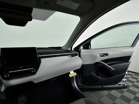 New 2026 Toyota Corolla Cross L AWD/4WD image 20