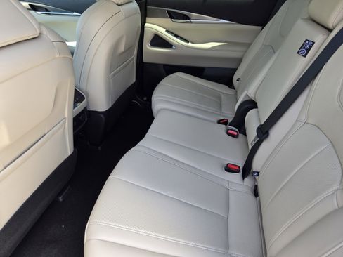 Used 2023 INFINITI QX60 Luxe w/ Vision Package AWD/4WD image 26