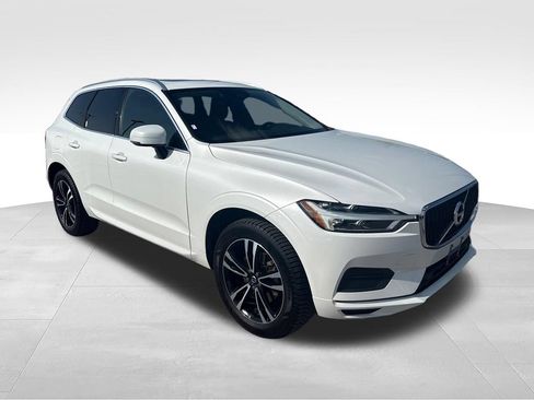 Used 2020 Volvo XC60 T5 Momentum w/ Protection Package Premier AWD/4WD image 7