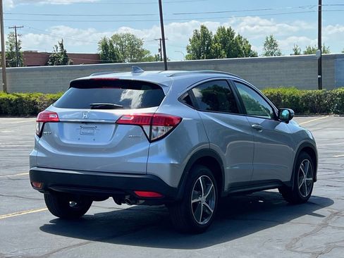 Used 2022 Honda HR-V EX image 5