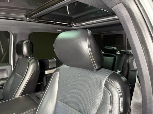 Used 2017 Ford F150 Lariat image 35