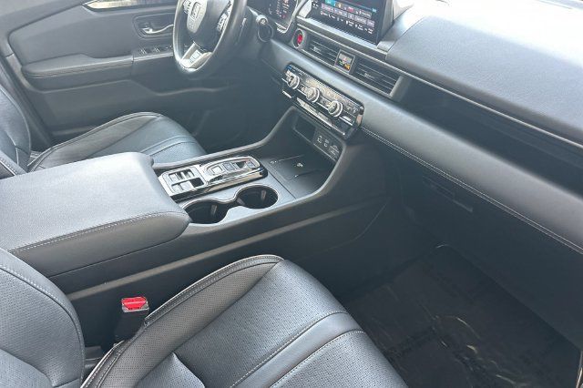 Certified 2025 Honda Pilot Elite image 17