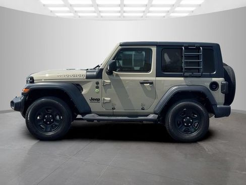 Certified 2022 Jeep Wrangler Sport AWD/4WD image 4