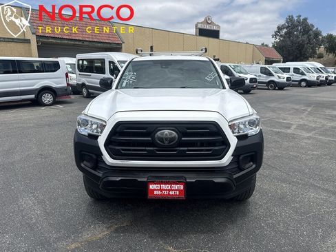 Used 2019 Toyota Tacoma SR RWD image 3