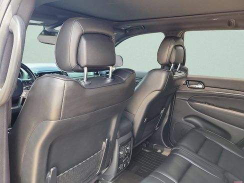 Used 2020 Jeep Grand Cherokee High Altitude AWD/4WD image 13