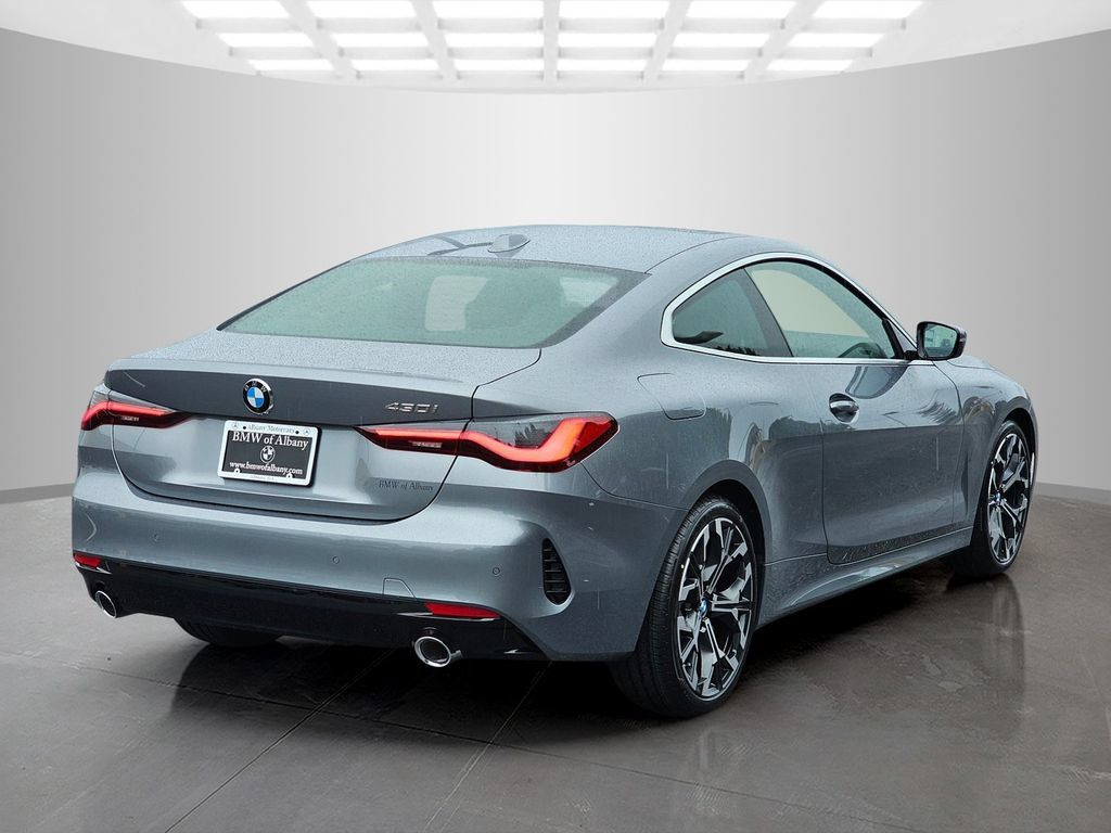 Used 2026 BMW 430i Coupe w/ Convenience Package RWD image 6