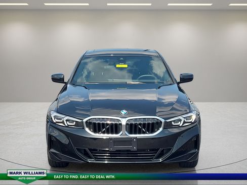 Used 2026 BMW 330i xDrive Sedan w/ Premium Package AWD/4WD image 9