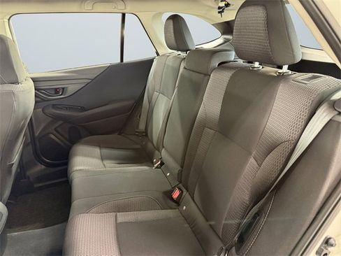Used 2025 Subaru Outback image 13