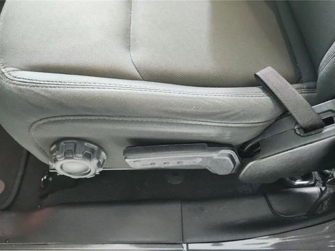 Used 2021 Jeep Wrangler Unlimited Sport image 12