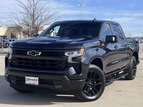 Used 2022 Chevrolet Silverado 1500 RST w/ Convenience Package II image 2