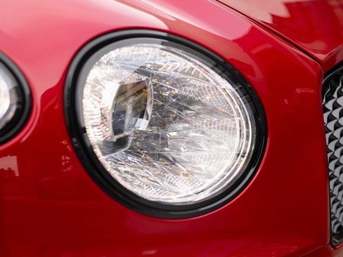 Used 2024 Bentley Continental GT image 16