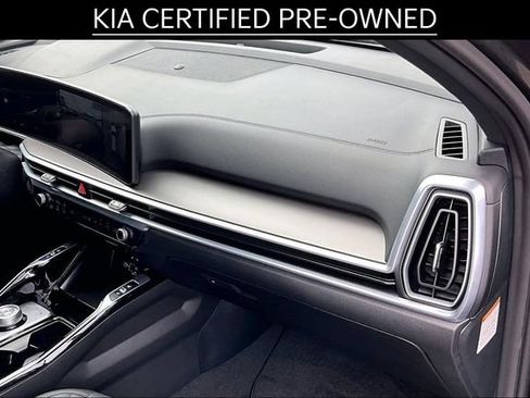 Certified 2026 Kia Sorento SX Prestige AWD/4WD image 15