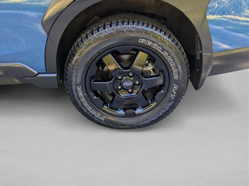 Certified 2025 Subaru Outback Premium image 10