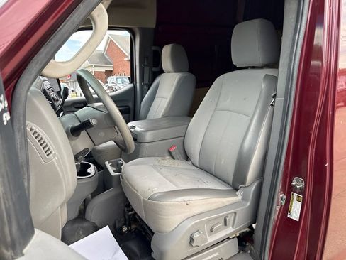 Used 2012 Nissan NV 2500 SV w/ Side Curtain Airbag Pkg RWD image 2