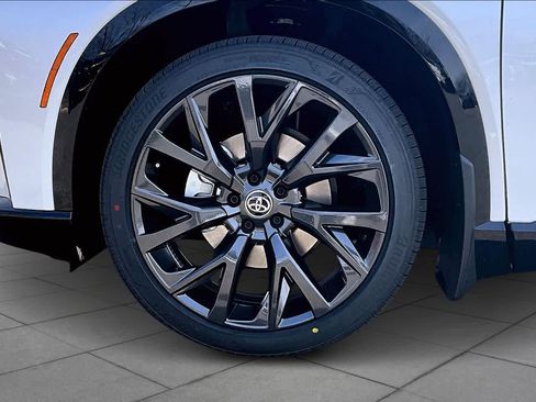 New 2026 Toyota Crown Signia image 11