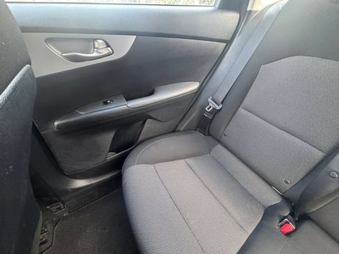 Used 2024 Kia Forte LXS FWD image 36
