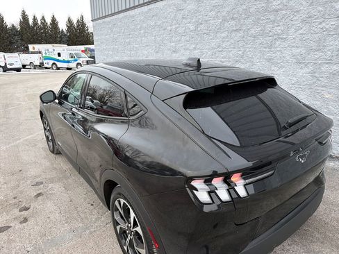 Used 2025 Ford Mustang Mach-E Select image 25