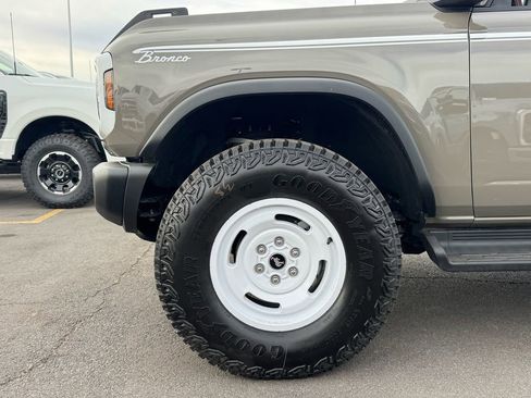 New 2026 Ford Bronco Heritage Edition AWD/4WD image 7