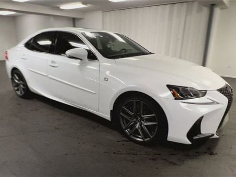 Used 2019 Lexus IS 350 IS 350 image 2