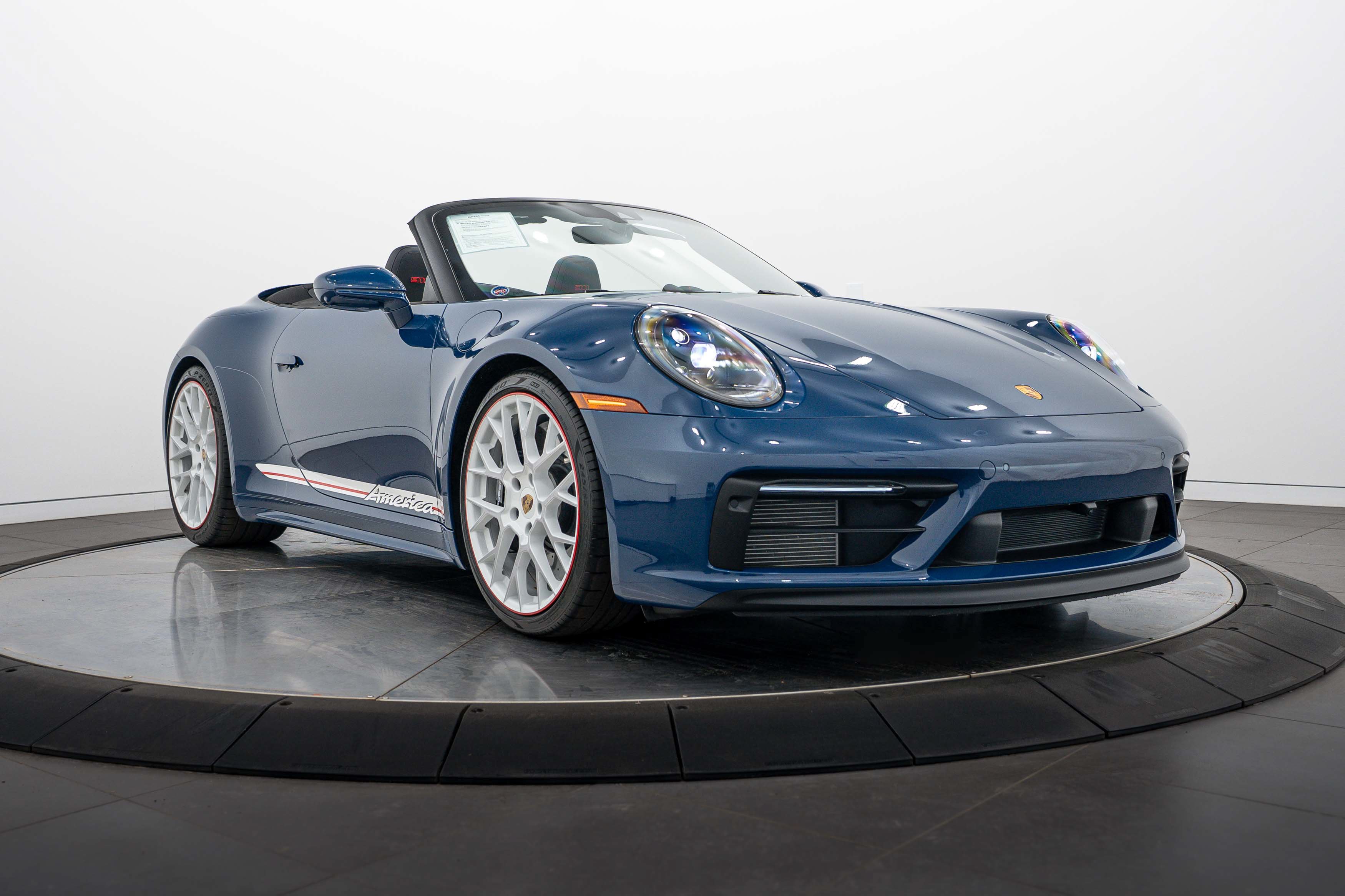 Certified 2023 Porsche 911 Carrera GTS RWD image 9