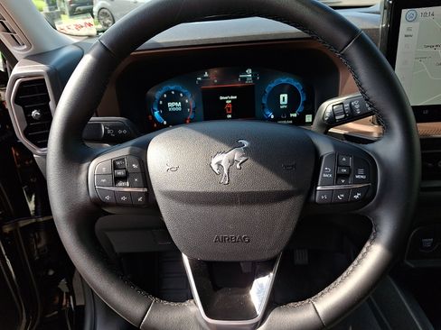 Used 2025 Ford Bronco Sport Outer Banks w/ Outer Banks Tech Package+ AWD/4WD image 20