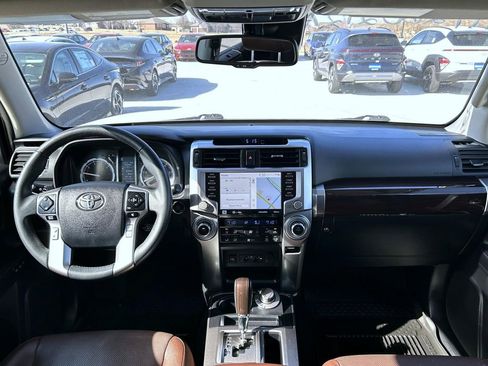 Used 2021 Toyota 4Runner Limited AWD/4WD image 12