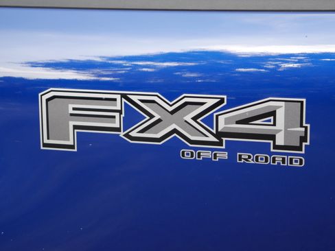 New 2026 Ford F350 Lariat w/ Black Appearance Package image 22