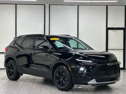 Certified 2023 Chevrolet Blazer LT w/ Midnight/Sport Edition FWD image 1