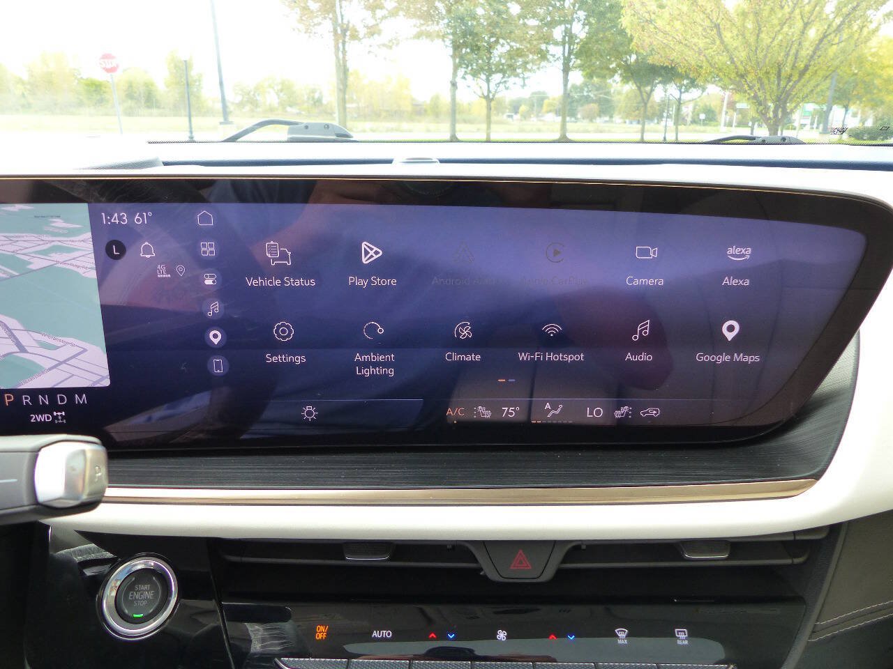Used 2025 Buick Envision Avenir AWD/4WD image 31