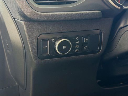 Used 2022 Ford Escape SEL image 10