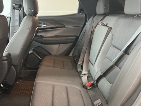 Used 2023 Chevrolet TrailBlazer RS w/ Sun and Liftgate Package image 22