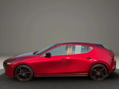 Used 2024 MAZDA MAZDA3 s FWD image 2