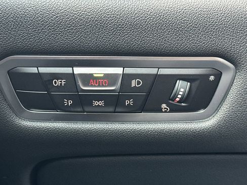 Used 2022 BMW X5 xDrive40i w/ Parking Assistance Package image 43