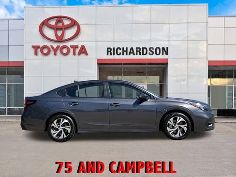 Used 2025 Subaru Legacy Premium AWD/4WD image 1