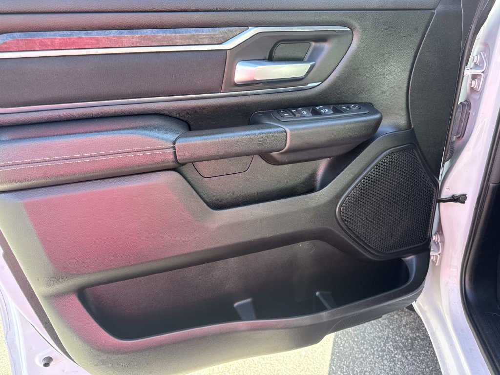 Used 2024 RAM 1500 Big Horn RWD image 16