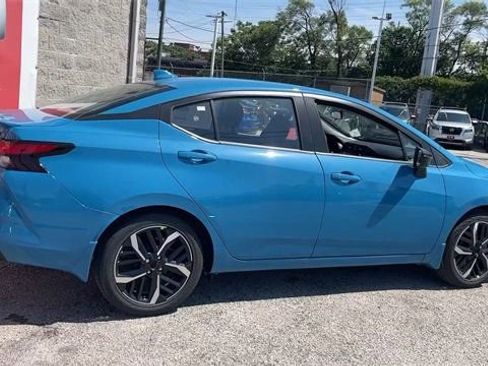 New 2025 Nissan Versa SR w/ Trunk Package image 4