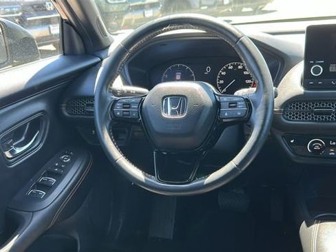 Used 2023 Honda HR-V Sport image 24