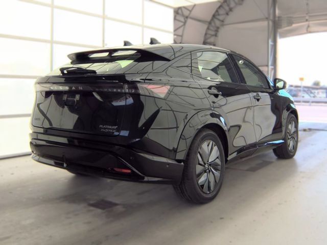 Used 2024 Nissan Ariya AWD image 3