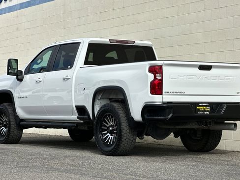 Used 2021 Chevrolet Silverado 2500 LT w/ Fleet Comfort Package AWD/4WD image 6