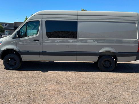 New 2026 Mercedes-Benz Sprinter 2500 image 2