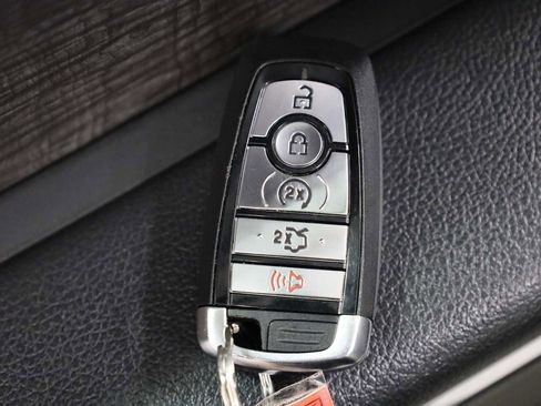 Used 2019 Ford Expedition Limited AWD/4WD image 41